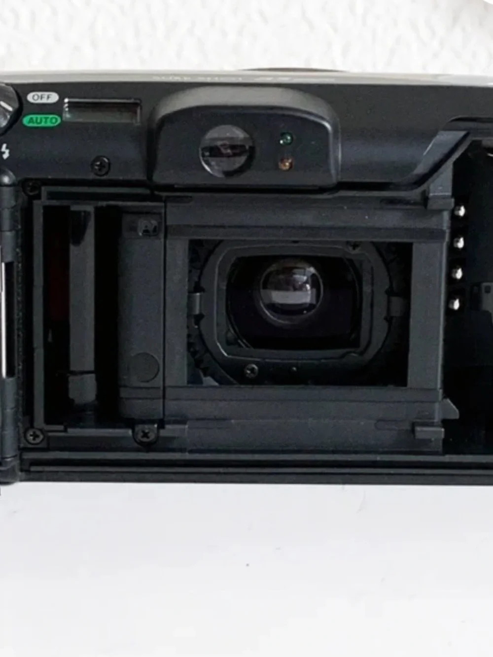 Canon Silver Point-and-Shoot Camera with 38-85mm Zoom